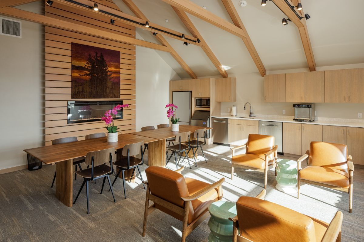 kitchen meeting room